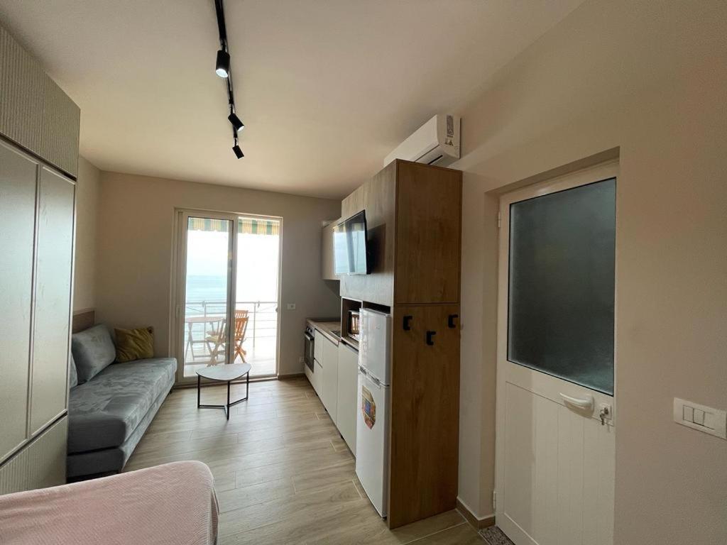 Bellavista Apartment Durrës Exteriör bild